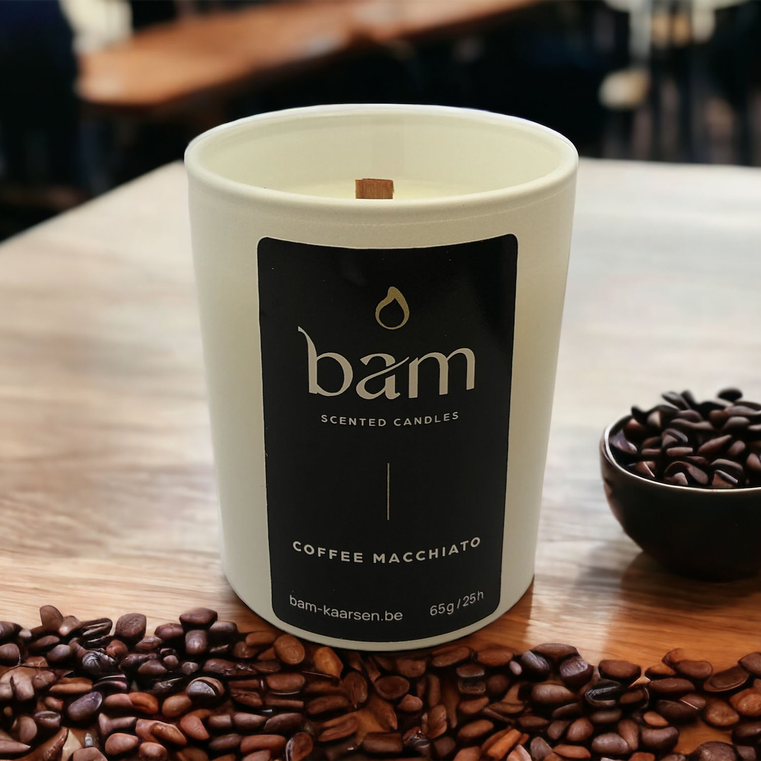 Coffee Macchiato - White Collection Small met houten wiek