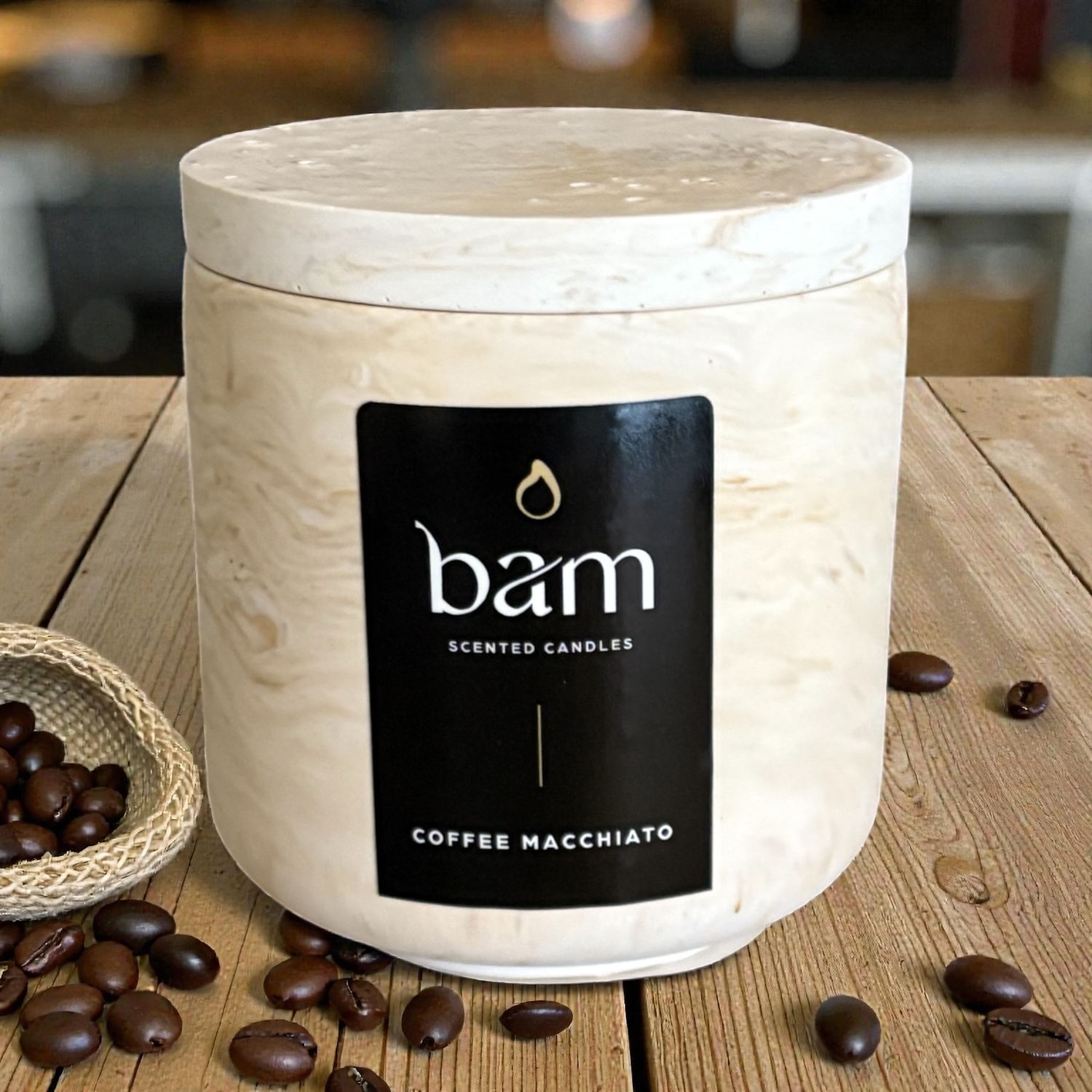 Coffee Macchiato - beige gemarmerd rond potje met deksel met houten wiek