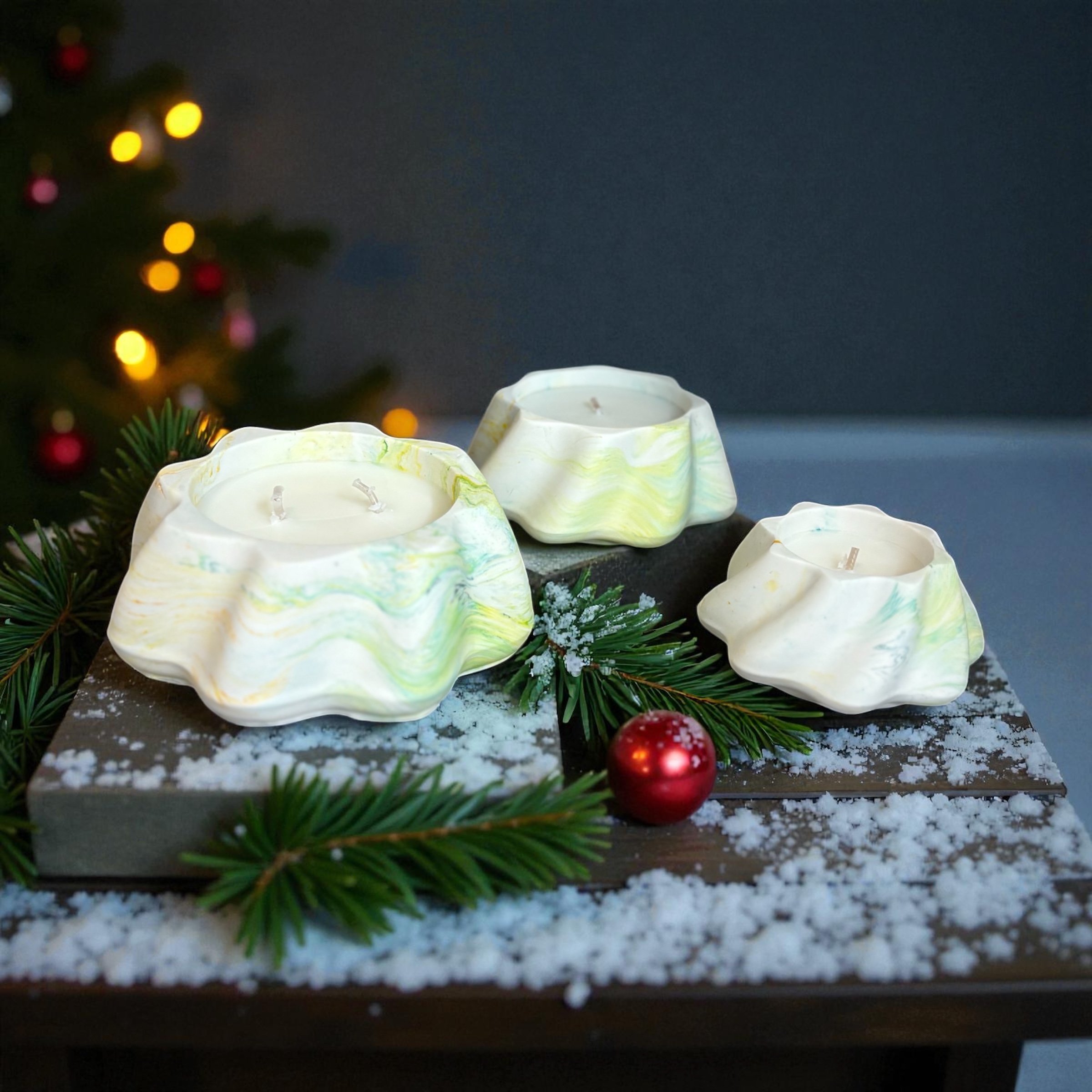 geel/groen gemarmerde kerstboom (3 kaarsen) - Eucalyptus