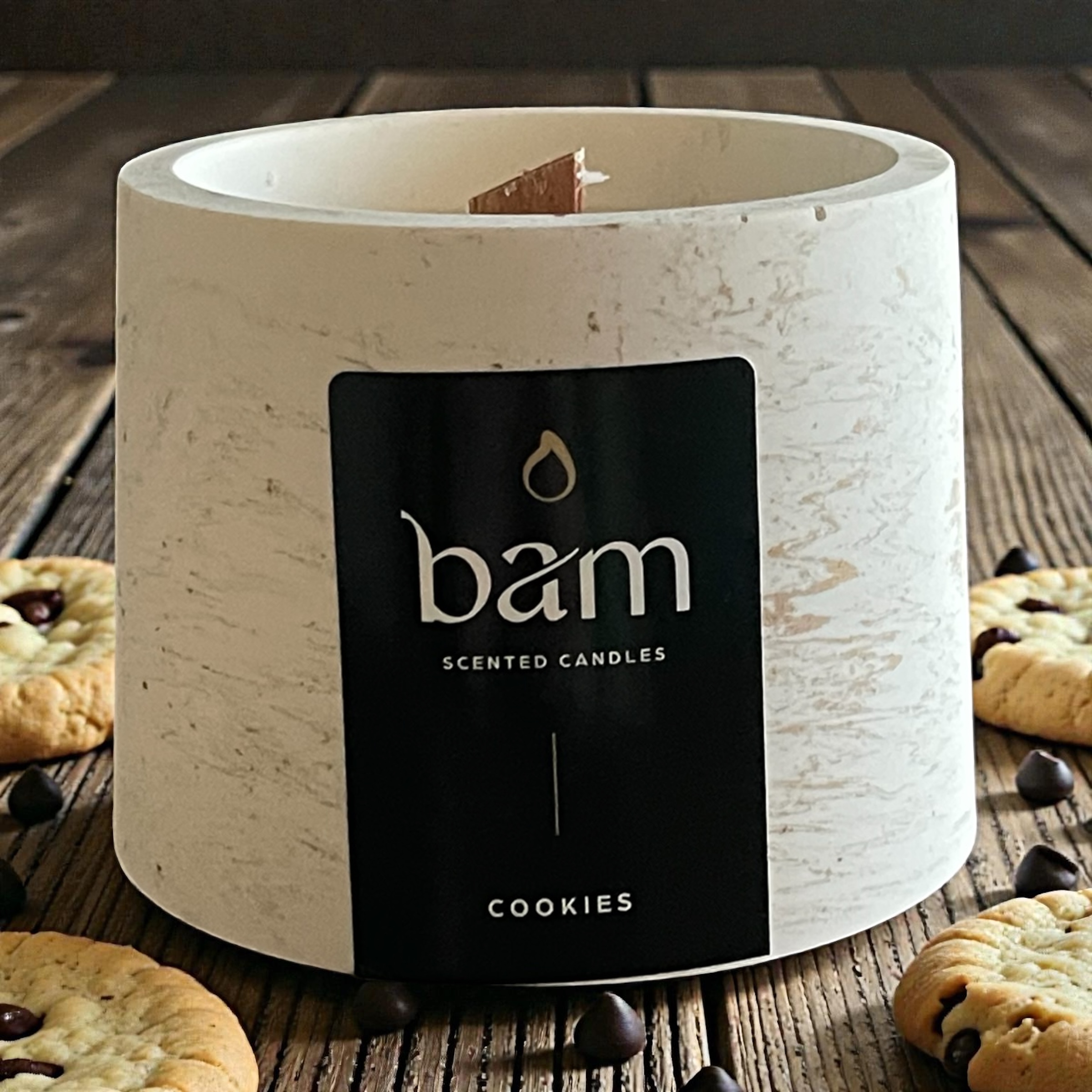 cookies - brons gemarmerd rond potje met houten wiek