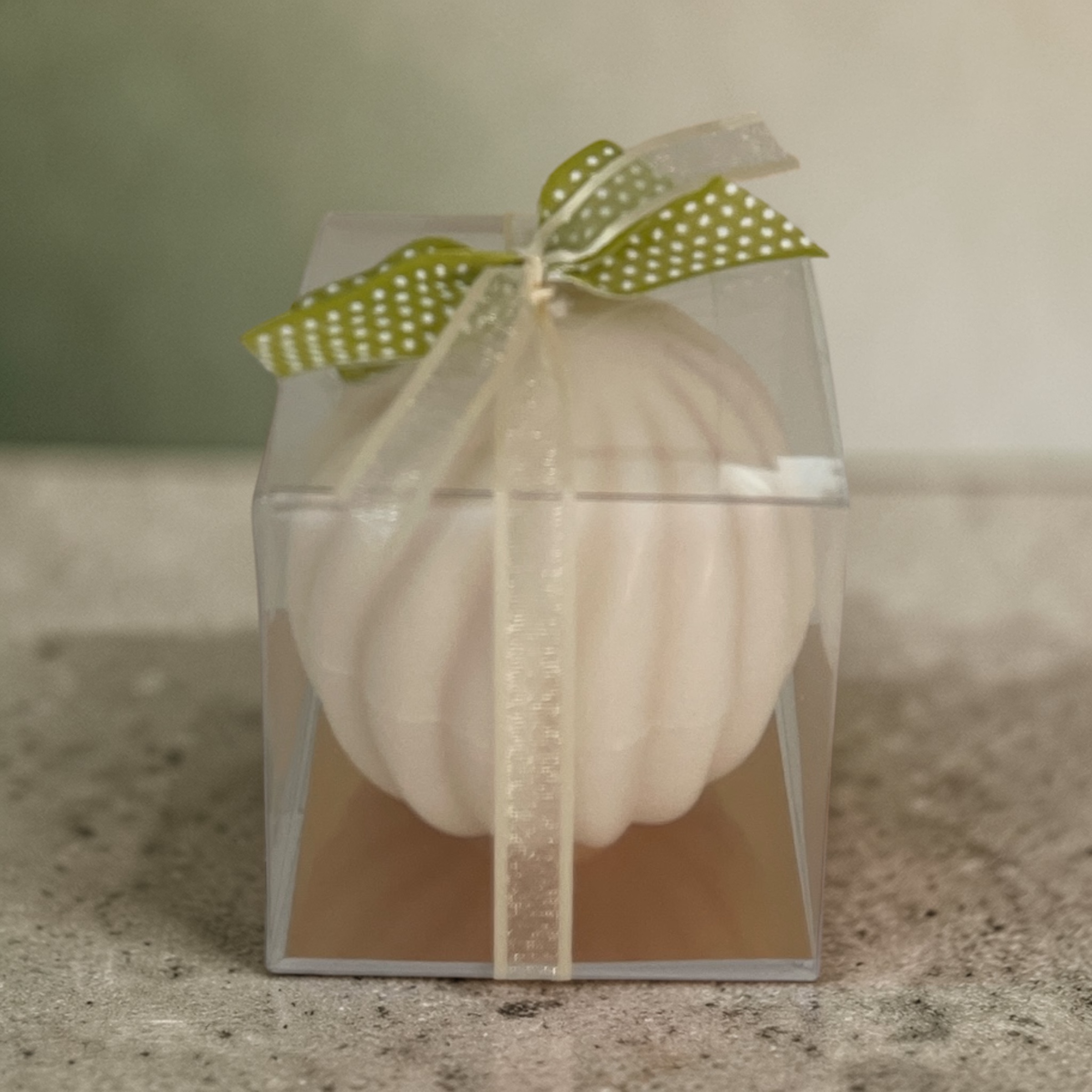 decoratieve kaars in geschenkdoos