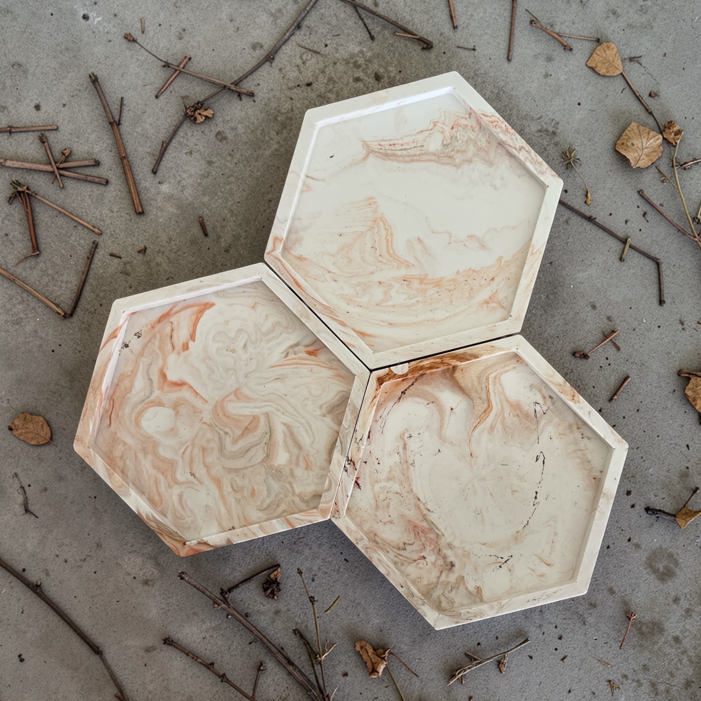 beige/oranje gemarmerd zeshoekig schaaltje - sandalwood