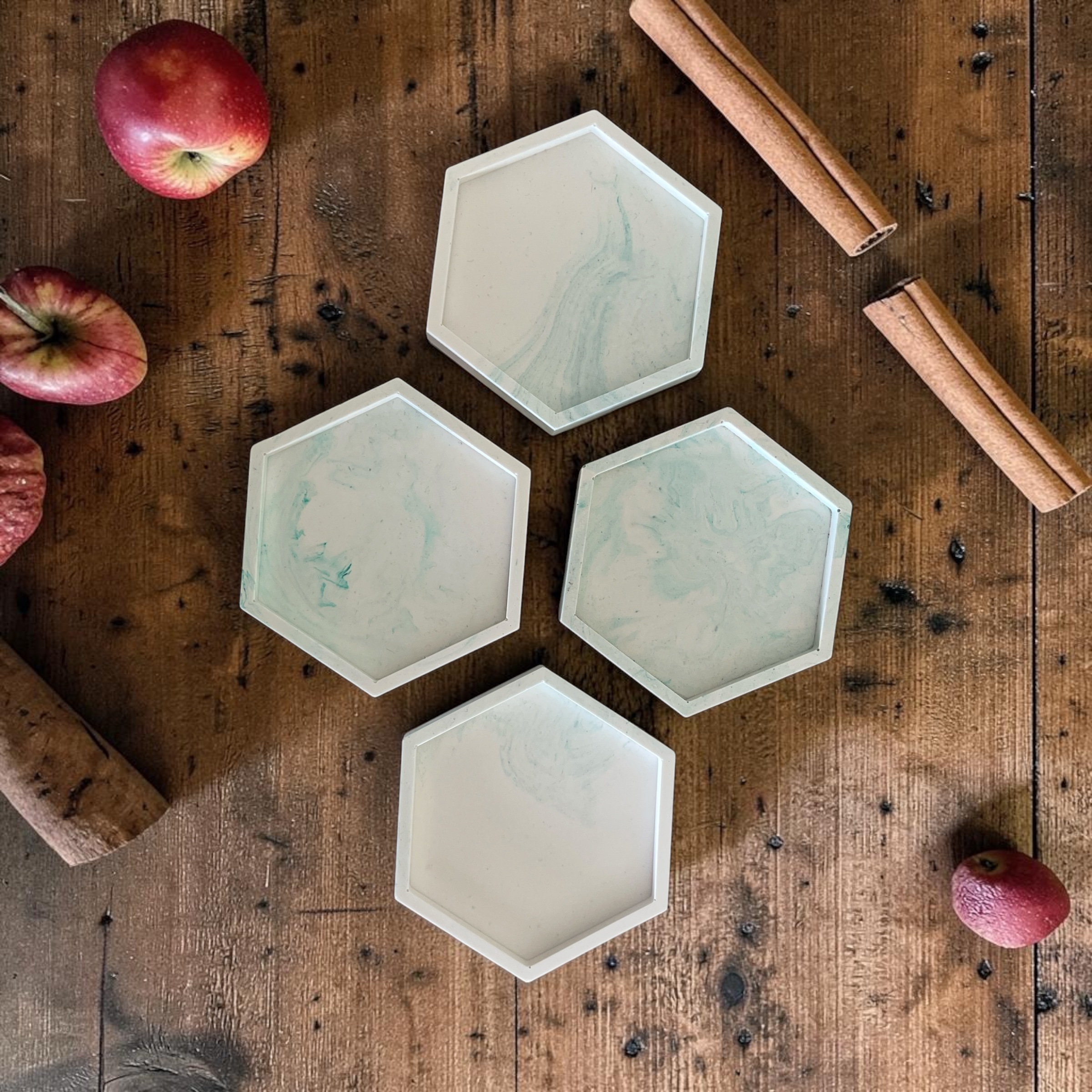 groen gemarmerd zeshoekig schaaltje - Apple Cinnamon