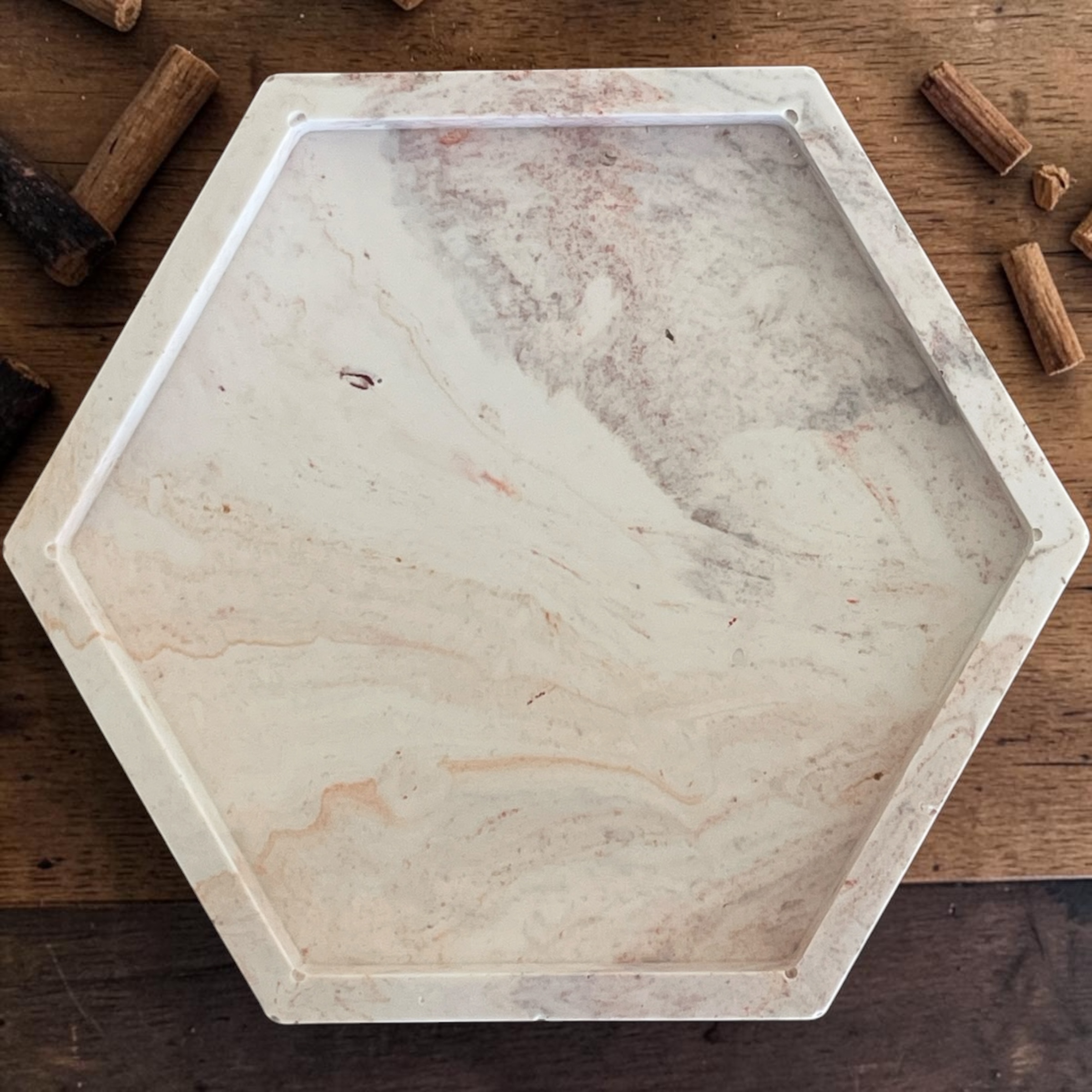 beige/orange marbled hexagonal dish - sandalwood