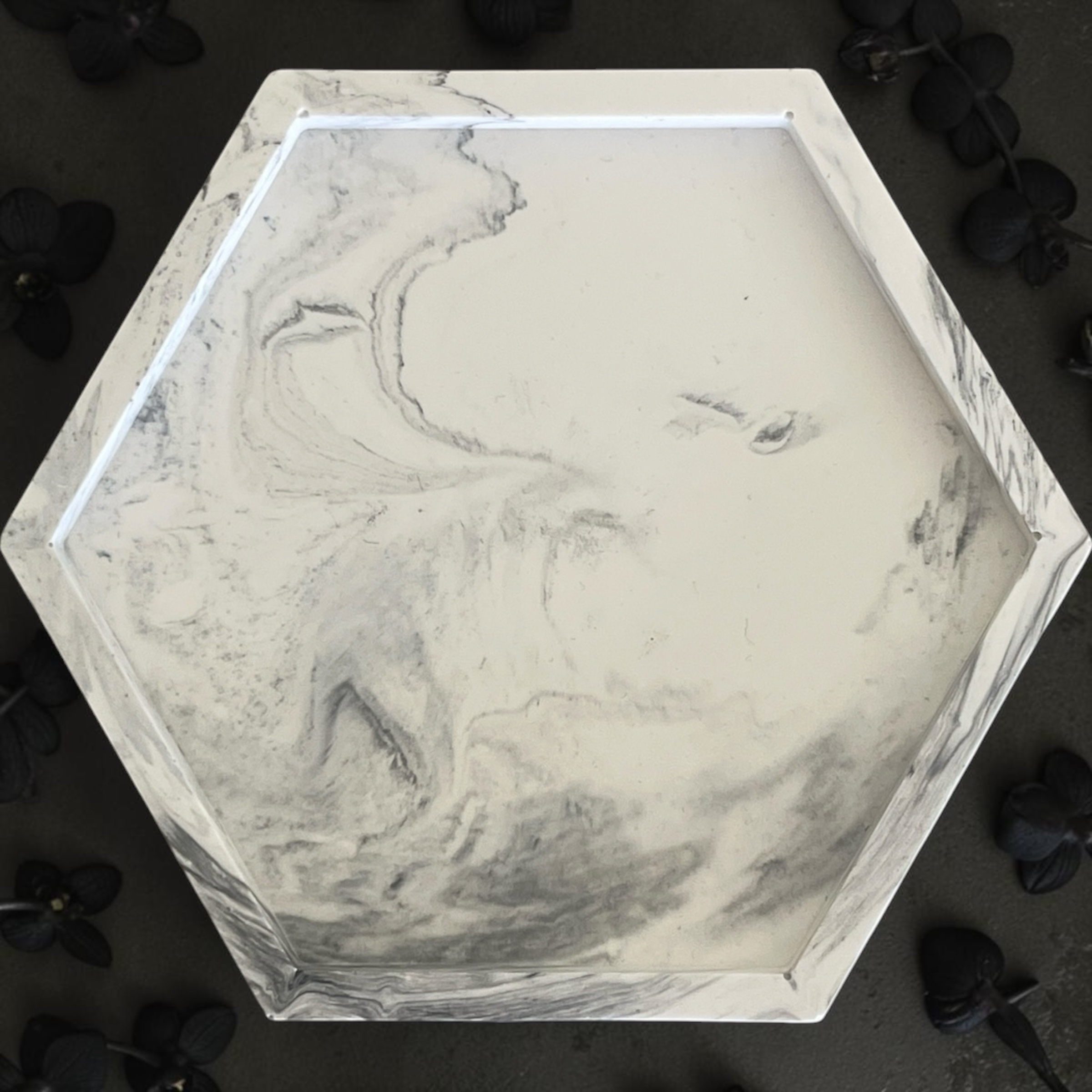 black marbled hexagonal dish - black orchid