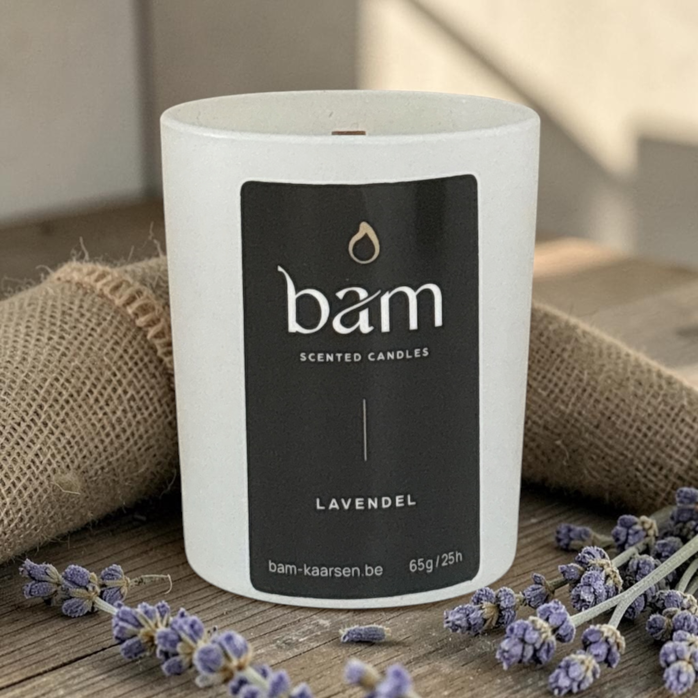 Mini Lavender Scented Candle – Calming Scented Candle with Wooden Wick – White Collection Small