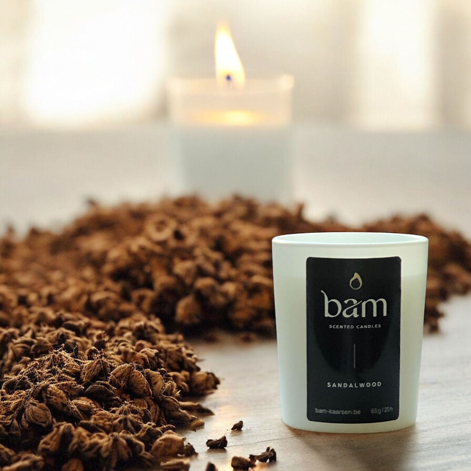 Sandalwood - White Collection Small met houten wiek