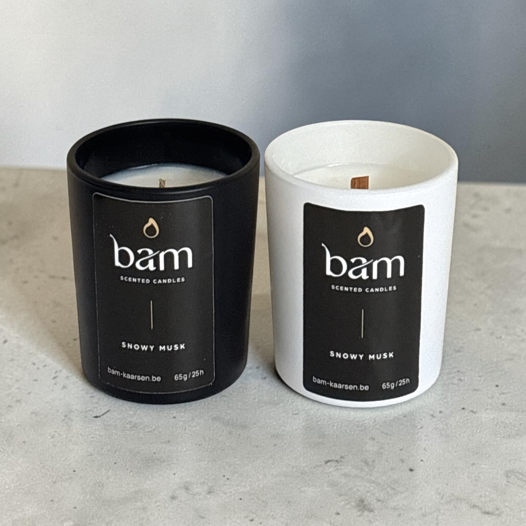 Mini Snowy Musk Geurkaars – Luxe Musk Geurkaars met Houten Wiek - White Collection Small