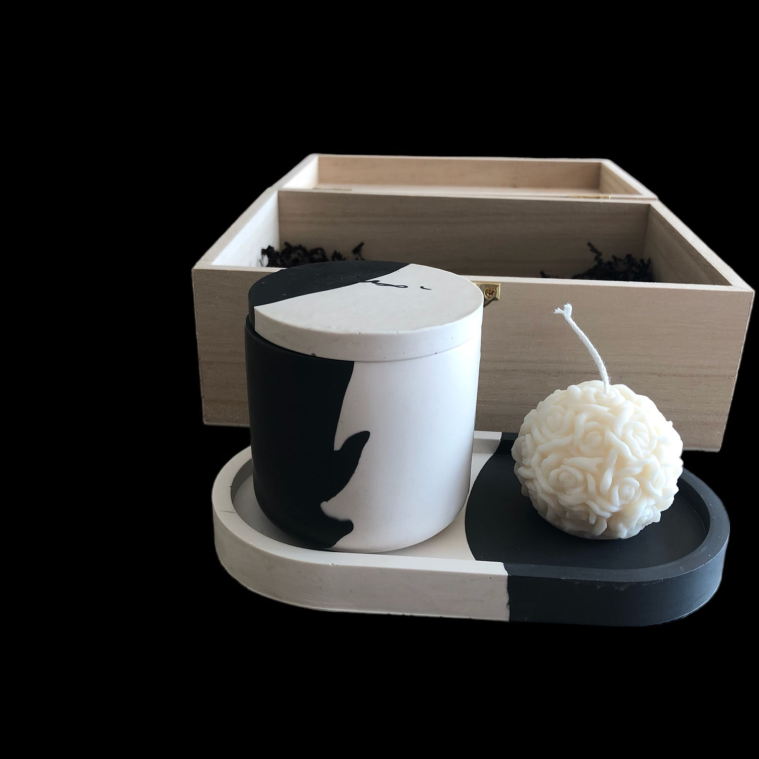 geschenkset met wilde vijgen geurkaars, decoratieve kaars en schaaltje