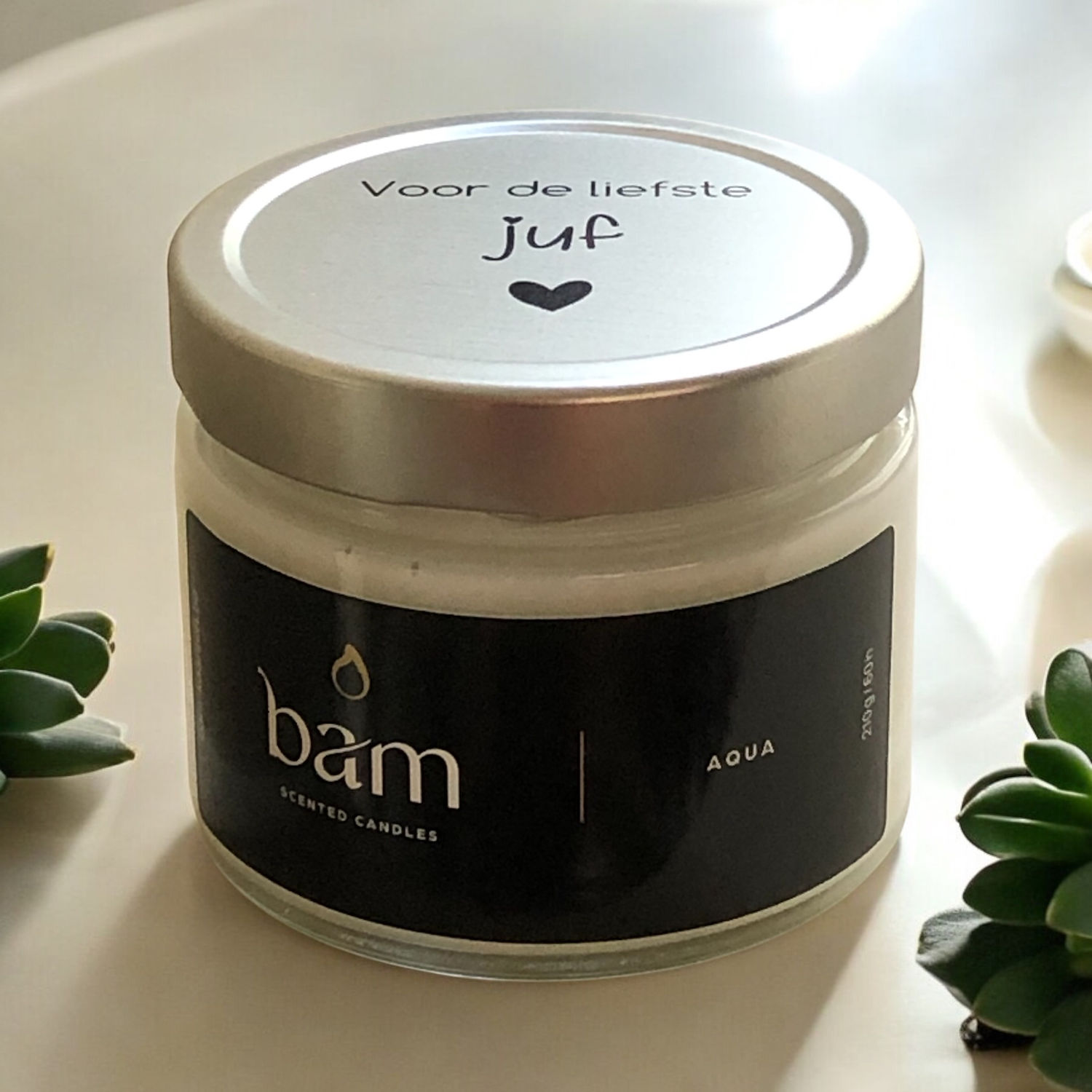 liefste juf - Basic Collection Medium met gepersonaliseerd deksel